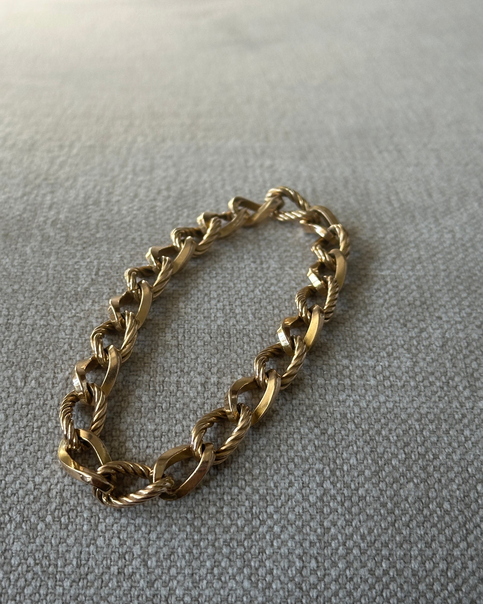 Boucheron vintage K18 gold twist bracelet ブシュロン ヴィンテージ ツイスト ゴールド ブレスレット