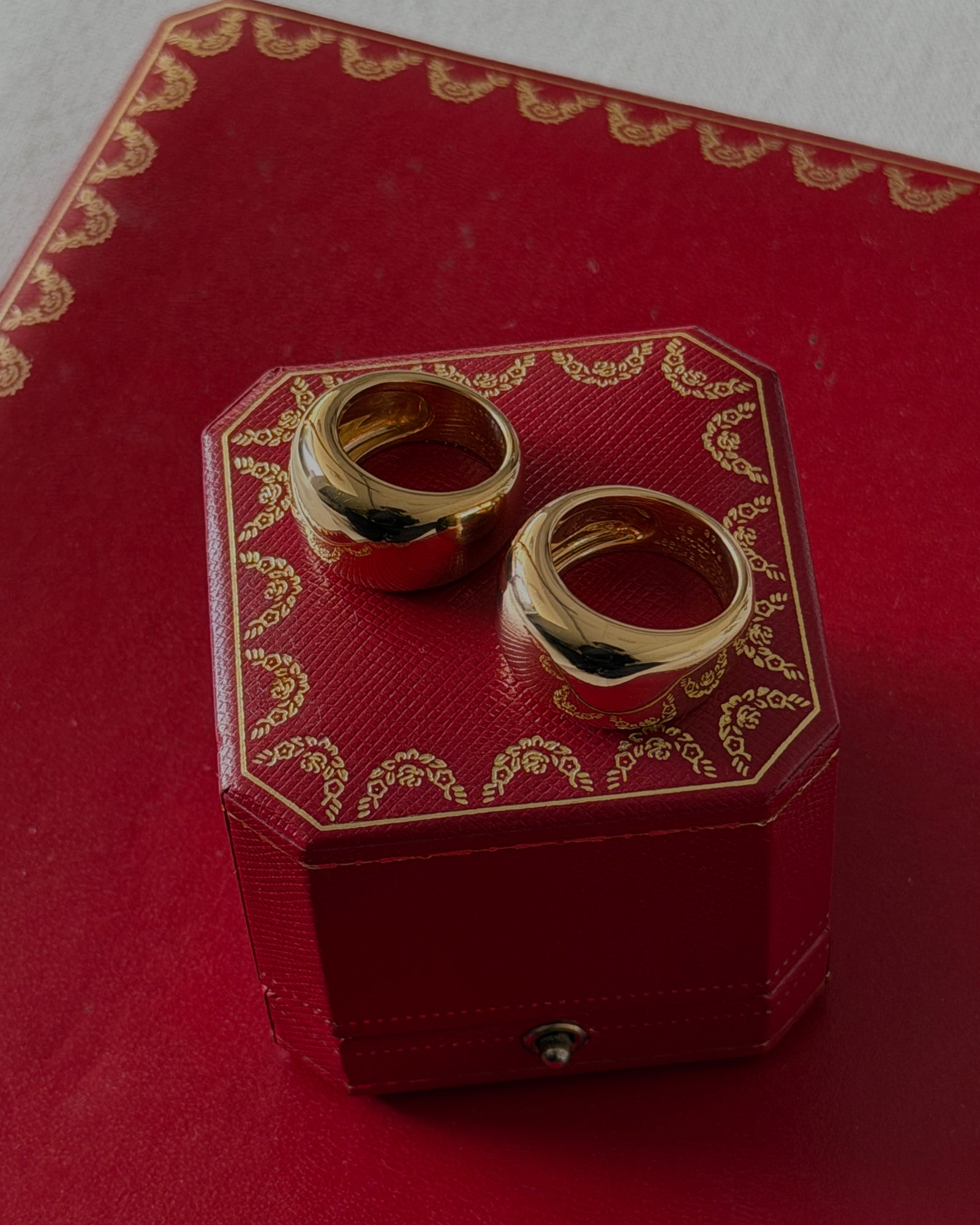 Cartier nouvelle vague yellow gold ring カルティエ ヌーベルバーグ K18YG リング