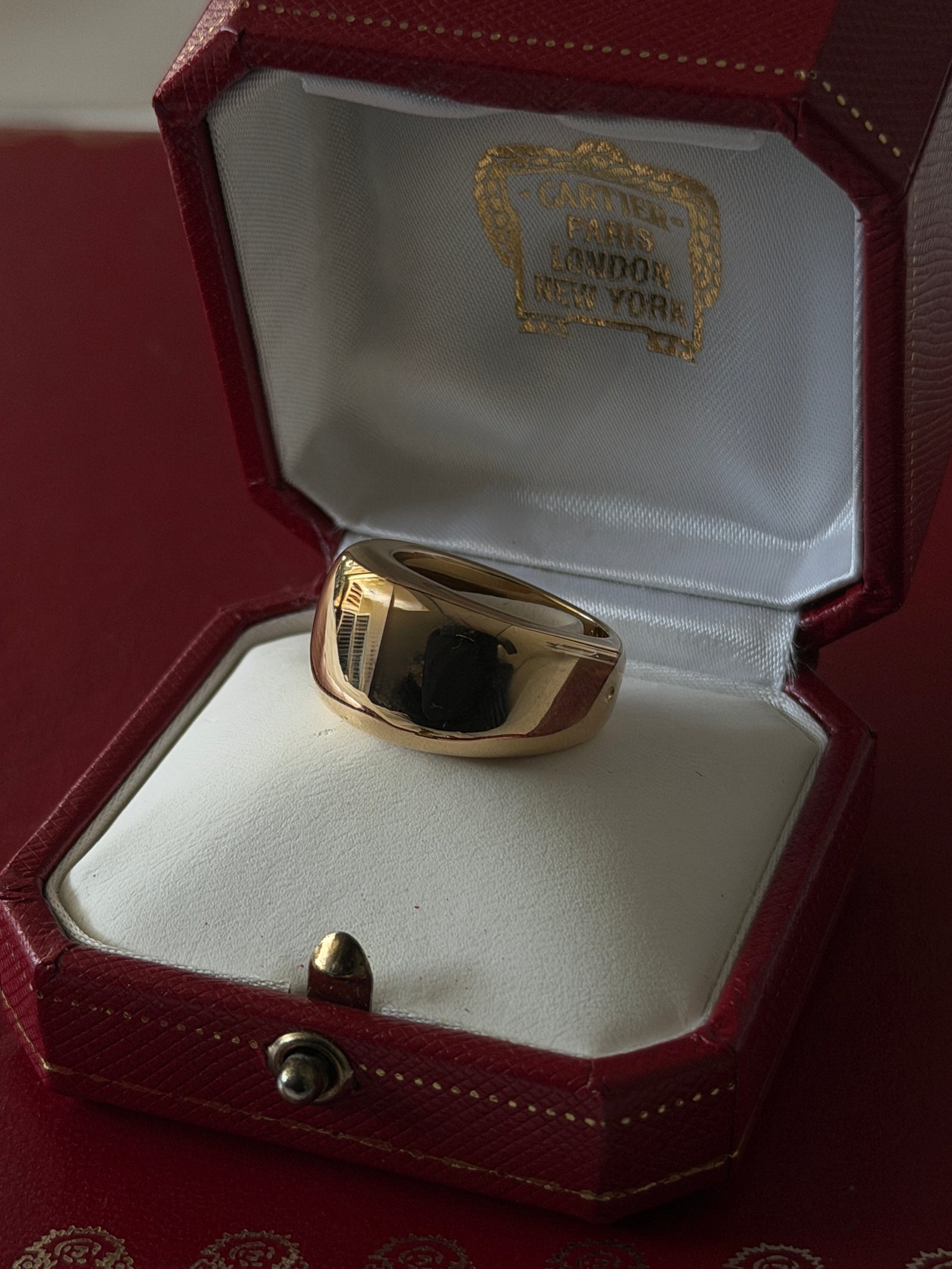 Cartier nouvelle vague yellow gold ring カルティエ ヌーベルバーグ K18YG リング