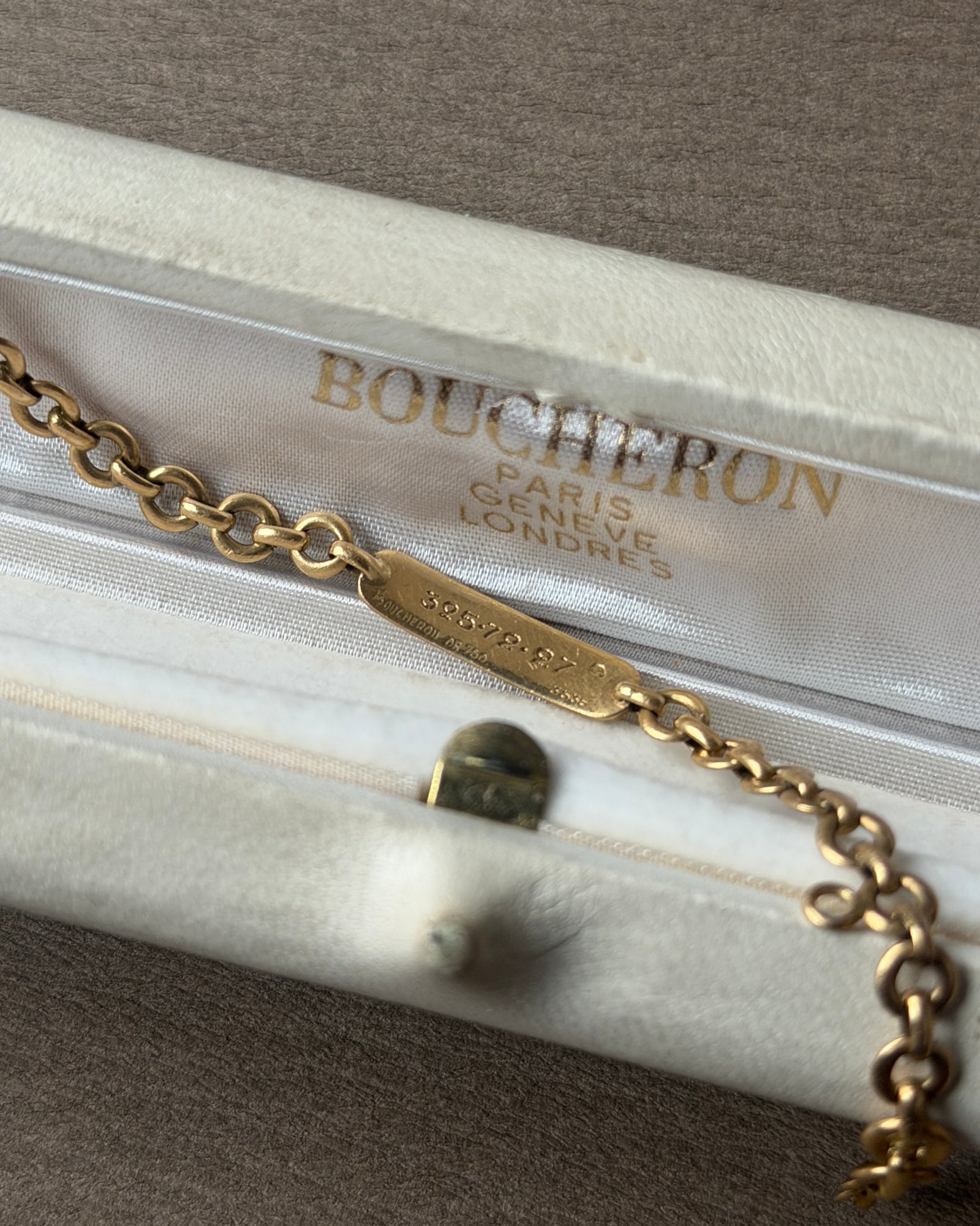 Boucheron K18 gold ID plate Bracelet ブシュロン ゴールド ID ブレスレット